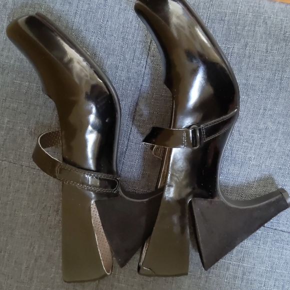 TSUBO Leather platform Heels - Picture 4 of 9